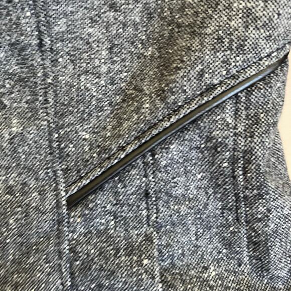 Bebe Sz XS Y2K Wool Silk Blend Tweed Blazer Fitted Feminine Leather Panels Sexy - Picture 12 of 16